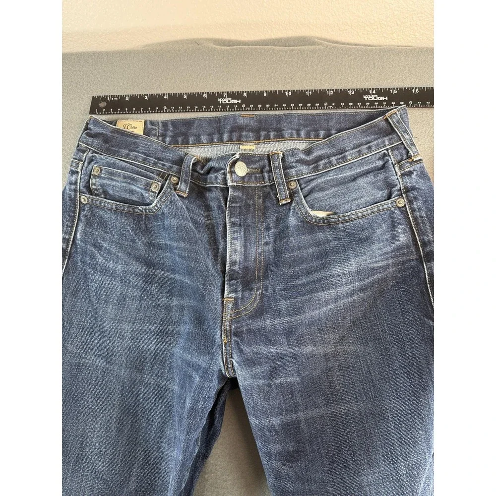 J.Crew 770 Jeans Mens 32x30 Med Wash Blue Slim Straight Kaihara Distressed Denim